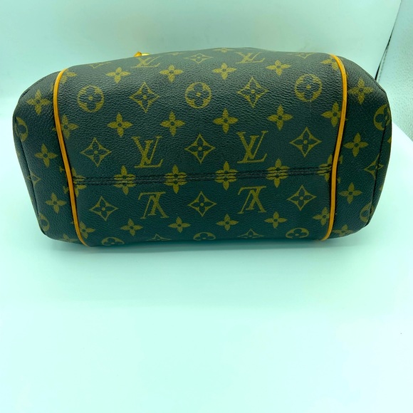 Louis Vuitton Monogram Totally PM Bag. - Picture 9 of 14